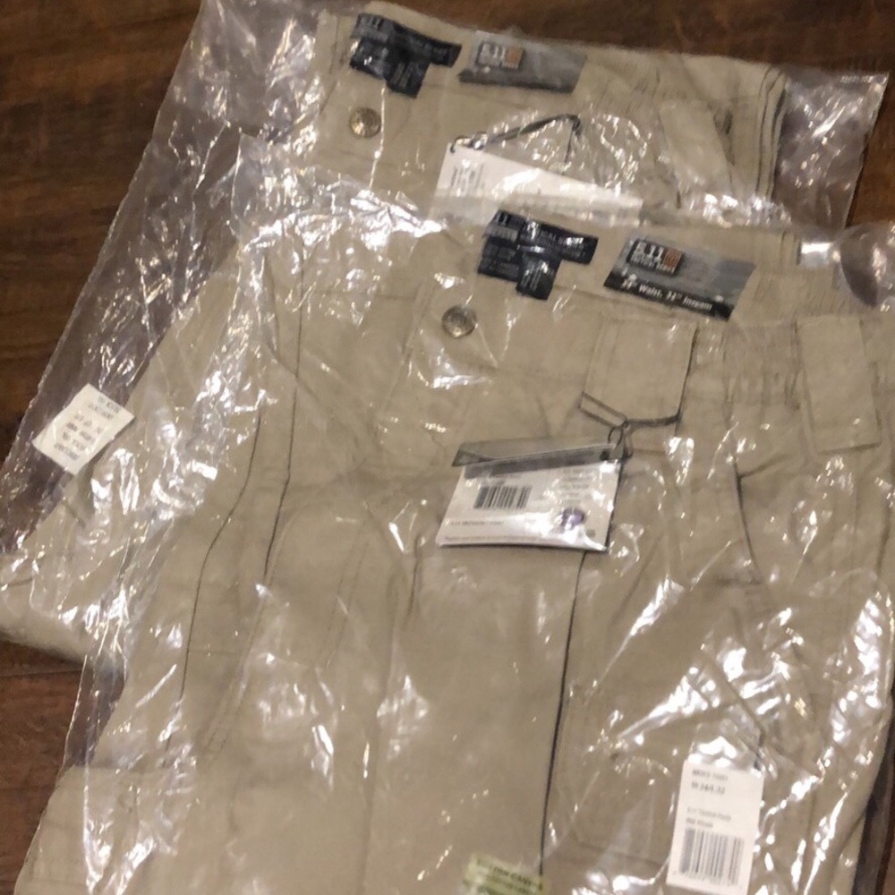 5.11 tactical men’s khaki pants 34x32 2 pairs